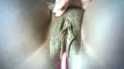 Snapshot of biass_ebony234 chatting on February 20, 9:33 am pretty online show from February 20, 9:33 am