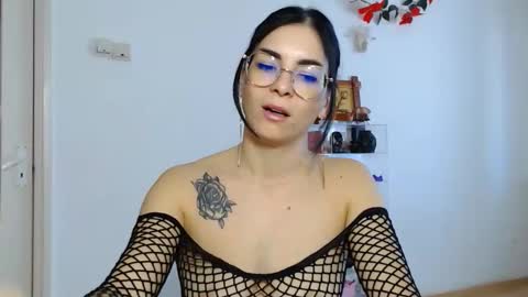 Snapshot of bibitina chatting on October 19, 7:20 am innasugarwild online show from October 19, 7:20 am