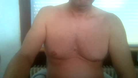 Snapshot of bieben1985 chatting on July 13, 6:05 am Ben online show from July 13, 6:05 am