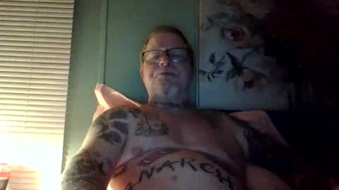 Snapshot of big188548 chatting on February 6, 8:51 am big188548 online show from February 6, 8:51 am