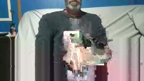 big9inchsnake online show from May 12, 9:28 am