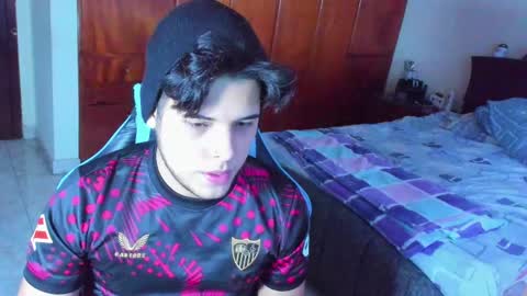 Snapshot of big_cockjughead chatting on September 26, 8:13 pm Logan Sprouse online show from September 26, 8:13 pm