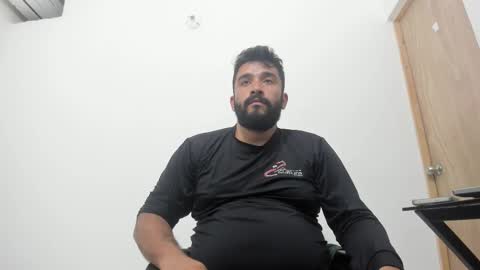 Tommy online show from November 24, 1:38 am