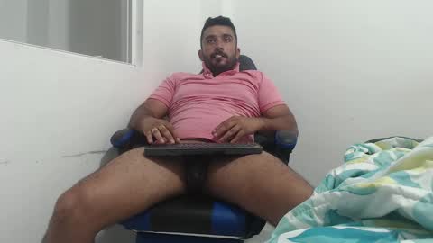 Snapshot of big_dad69 chatting on March 25, 11:05 am Tommy online show from March 25, 11:05 am