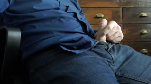 Stephen online show from November 14, 5:44 pm