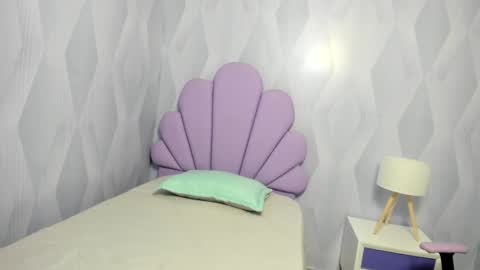 big_ladytrans online show from September 21, 2:02 am