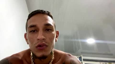 Snapshot of big_latin666 chatting on January 19, 10:28 am Stiven Leon online show from January 19, 10:28 am