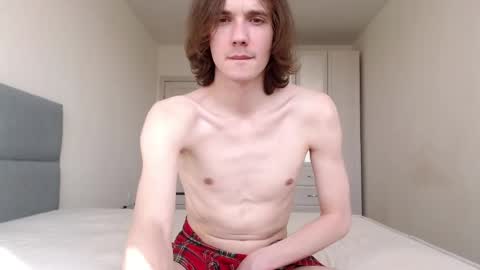 Snapshot of big_lil_small chatting on May 5, 12:35 pm big_lil_small online show from May 5, 12:35 pm