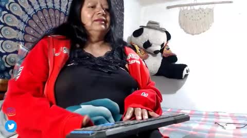 Snapshot of big_lola_ chatting on October 19, 10:54 pm big_lola_ online show from October 19, 10:54 pm