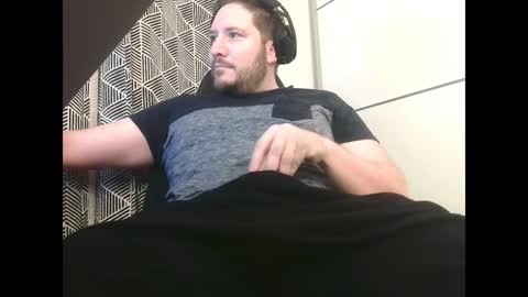 Snapshot of big_sele chatting on January 19, 5:48 am bigbroly88 online show from January 19, 5:48 am