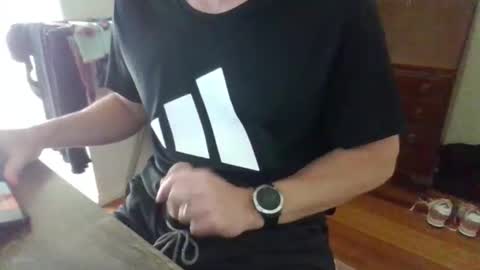 BigandYum9 online show from December 3, 2:41 am