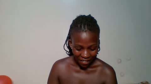 Snapshot of bigass_berry chatting on February 16, 3:41 pm bigass online show from February 16, 3:41 pm