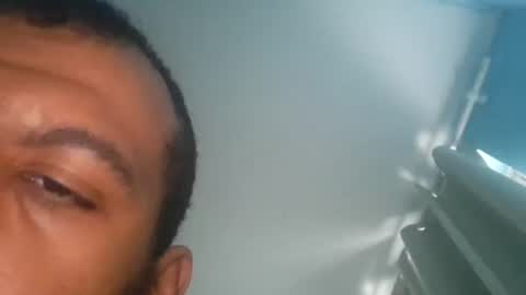 bigassboyfr online show from September 25, 9:13 am