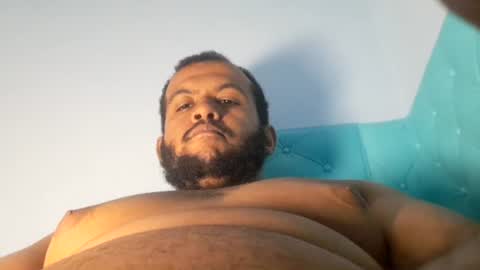 Snapshot of bigassboyfr chatting on July 2, 9:59 am bigassboyfr online show from July 2, 9:59 am