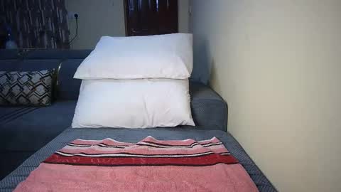 Snapshot of bigassslut_ chatting on October 19, 3:45 pm bigassslut_ online show from October 19, 3:45 pm