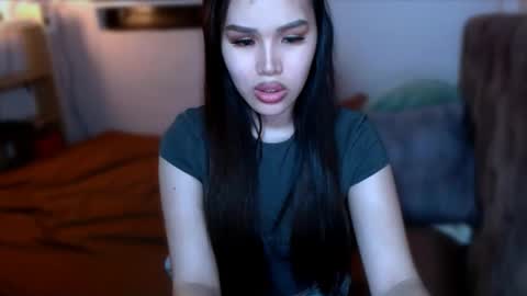 Snapshot of bigassslutdoll chatting on January 12, 1:27 pm Mia online show from January 12, 1:27 pm