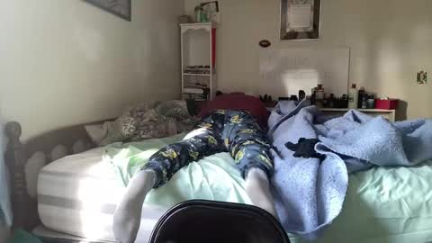 Mr. Muscle Monster online show from March 21, 1:58 pm