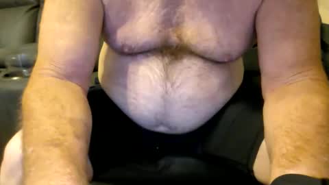 bigballls59 online show from June 5, 2:07 am