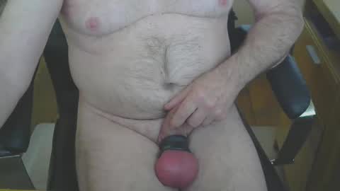 Snapshot of bigbals1234 chatting on February 19, 9:17 am bigbals1234 online show from February 19, 9:17 am