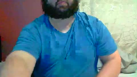 Liam online show from February 21, 8:10 pm