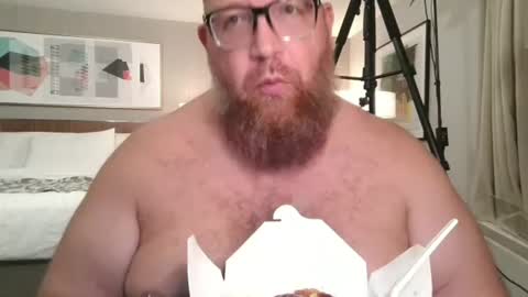 Snapshot of bigbear4cuddles chatting on July 4, 3:35 am BigBear4Cuddles online show from July 4, 3:35 am