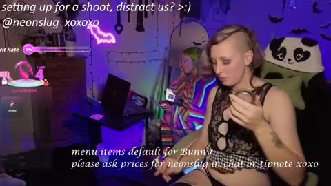 bigbearandbunny online show from December 18, 8:26 pm