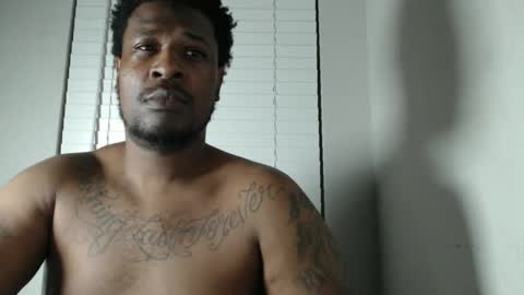 bigblack004 online show from March 4, 12:50 am