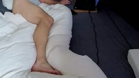 Snapshot of bigbonercum chatting on October 12, 9:30 am 8 inch big head throbbing gristle online show from October 12, 9:30 am