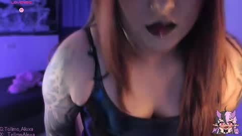 Snapshot of bigboobs_cloe chatting on July 14, 3:55 am bigboobs cloe online show from July 14, 3:55 am
