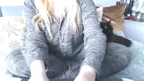 bigboobs_cutie online show from January 5, 7:17 pm