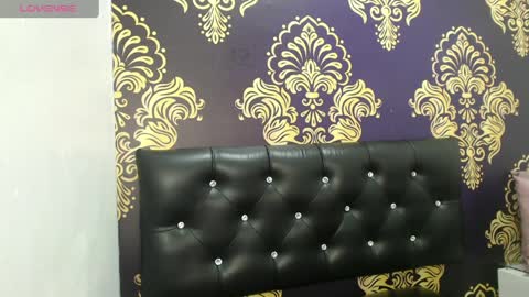 bigboobssammy online show from April 12, 3:11 am