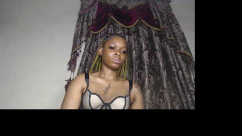 Lucy online show from November 22, 10:36 am