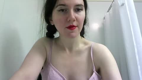 Isabella online show from September 23, 7:50 pm