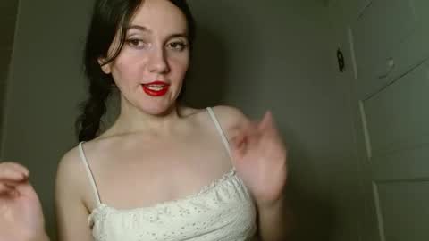 Isabella online show from December 22, 9:50 am