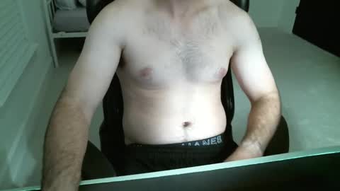 Snapshot of bigboybaggins34 chatting on November 9, 3:16 am bigboybaggins34 online show from November 9, 3:16 am