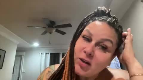 BIG BREAST SABRINA online show from January 18, 11:19 pm