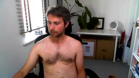 Snapshot of bigbrit_25 chatting on August 3, 12:43 pm Big Brit online show from August 3, 12:43 pm