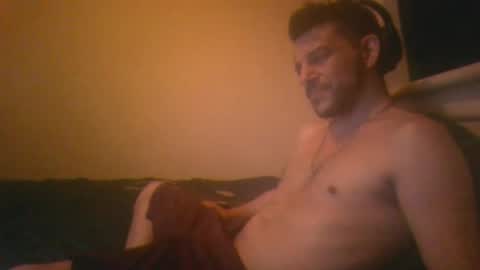Jon - Im Straight online show from December 11, 6:47 am