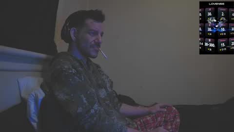 Snapshot of bigcawwwk chatting on October 10, 7:40 am Jon - Im Straight online show from October 10, 7:40 am