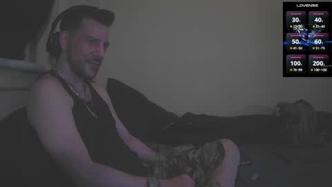 Snapshot of bigcawwwk chatting on November 2, 2:14 am Jon - Im Straight online show from November 2, 2:14 am