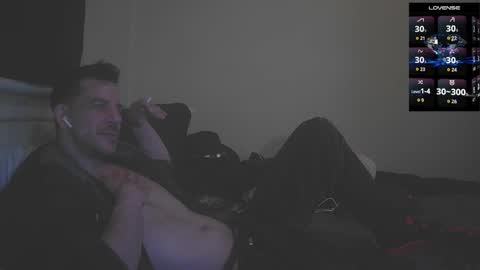 Snapshot of bigcawwwk chatting on November 8, 3:50 am Jon - Im Straight online show from November 8, 3:50 am