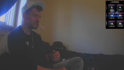 Snapshot of bigcawwwk chatting on November 11, 8:31 pm Jon - Im Straight online show from November 11, 8:31 pm