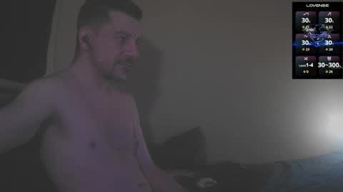 Jon - Im Straight online show from April 5, 10:34 am