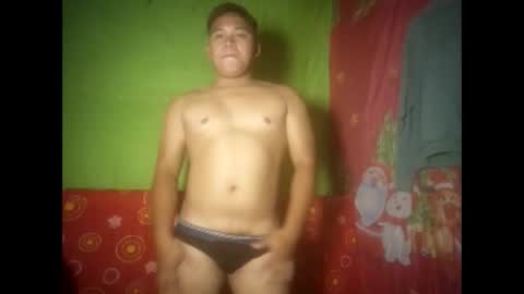 Snapshot of bigcock_cummer chatting on April 2, 10:57 am bigcock_cummer online show from April 2, 10:57 am