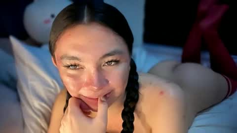 Yeng online show from February 19, 6:15 pm