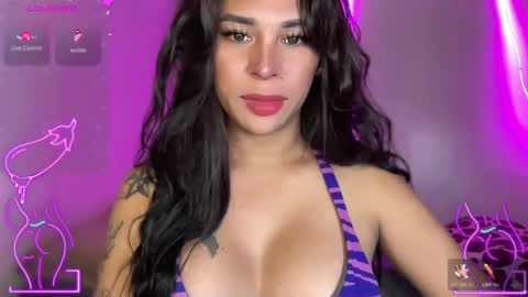 queen amanda online show from December 4, 4:11 am