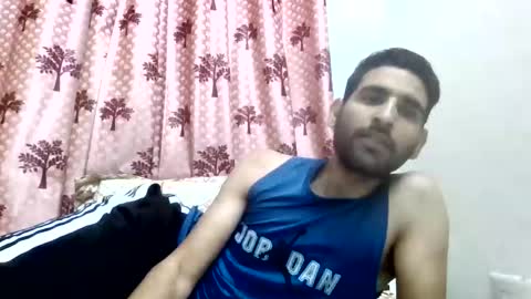 Snapshot of bigcockboy2580 chatting on November 4, 8:02 am akash online show from November 4, 8:02 am