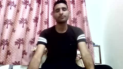 Snapshot of bigcockboy2580 chatting on November 12, 8:37 am akash online show from November 12, 8:37 am