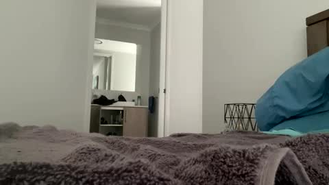 bigcockinyou72 online show from February 16, 2:51 am