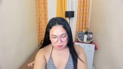 BABY LEXIE online show from April 15, 8:09 pm